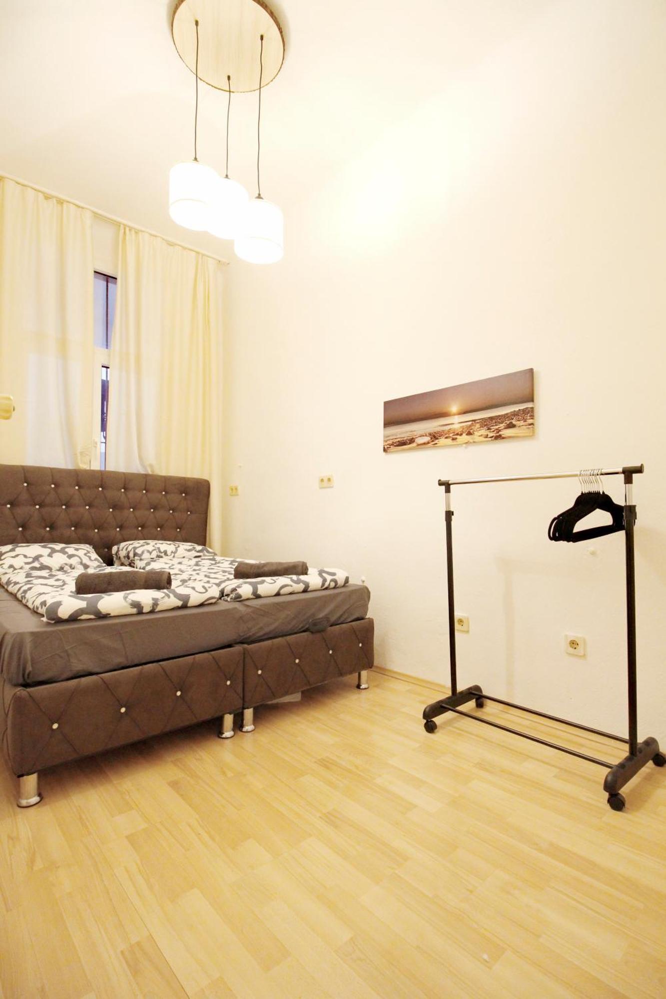 Comfortable Rooms Near Schonbrunn Palace Vienna Exterior photo