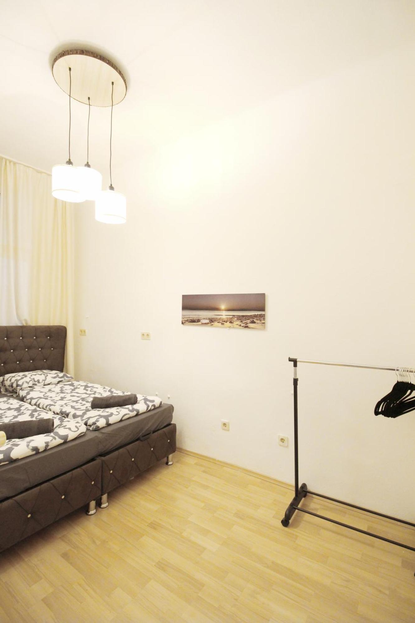 Comfortable Rooms Near Schonbrunn Palace Vienna Exterior photo