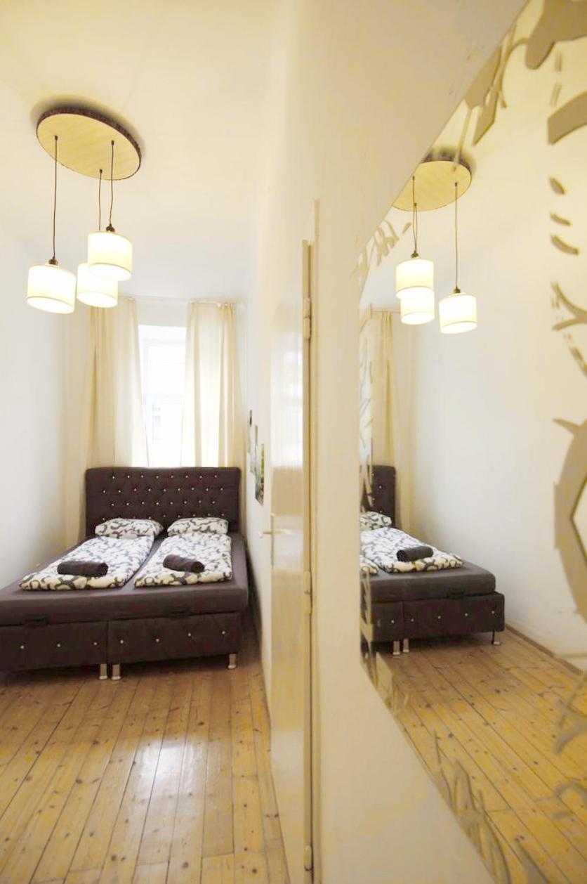 Comfortable Rooms Near Schonbrunn Palace Vienna Exterior photo