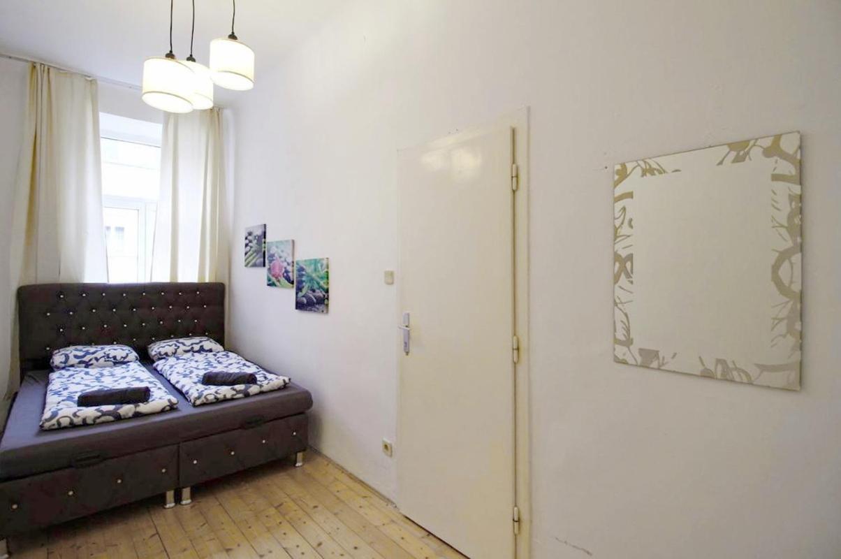 Comfortable Rooms Near Schonbrunn Palace Vienna Exterior photo