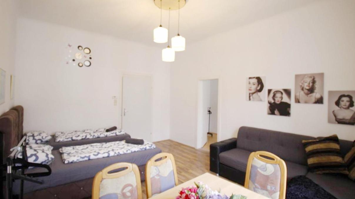 Comfortable Rooms Near Schonbrunn Palace Vienna Exterior photo